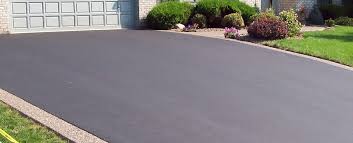 Best Asphalt Driveway Installation  in Litchfield, MI